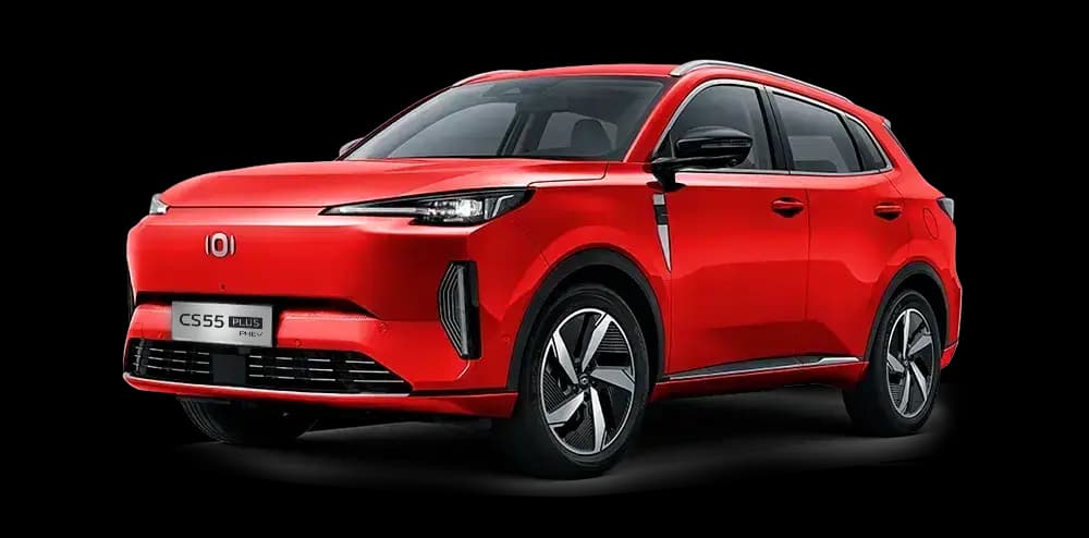 A red Changan CS55.